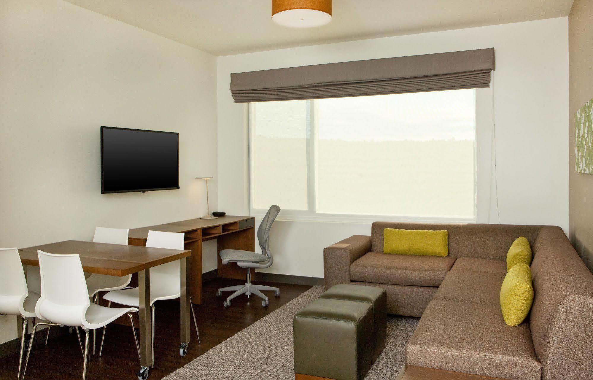 Element Hanover - Lebanon Luaran gambar